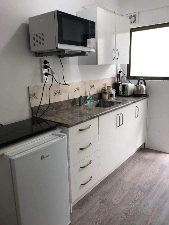 Waikaraka Beach, Spacious & Very Comfortable Whangarei Heads Buitenkant foto