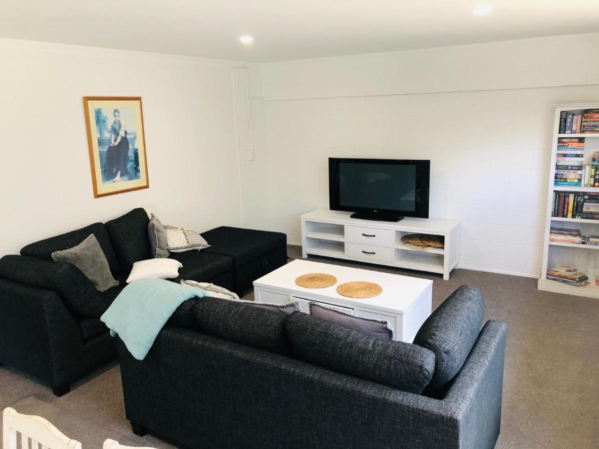 Waikaraka Beach, Spacious & Very Comfortable Whangarei Heads Buitenkant foto